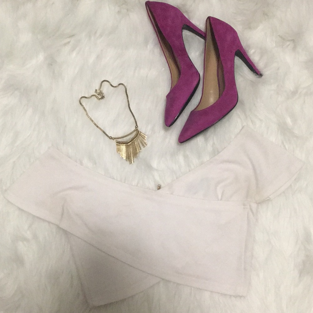 TOBI Off the Shoulder Crop Top
